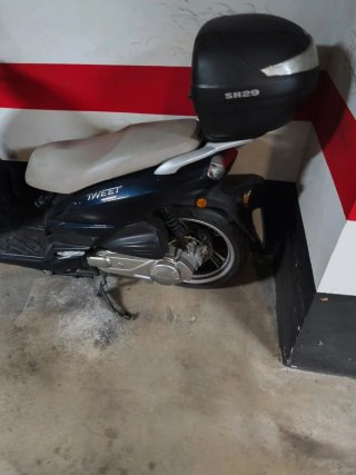 Peugeot Tweet 125 gris/negro