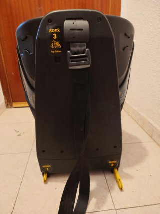 Silla coche bebé grupo 0-1, máximo 19kg.