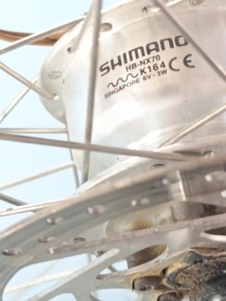 Rueda Bici con Dinamo Hutchinson Toro