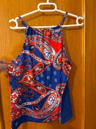 Camiseta Halter Estampada Talla M - Nueva