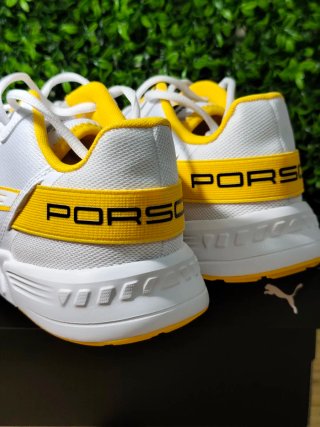 Zapatillas Puma Talla 43 Blancas y Amarillas