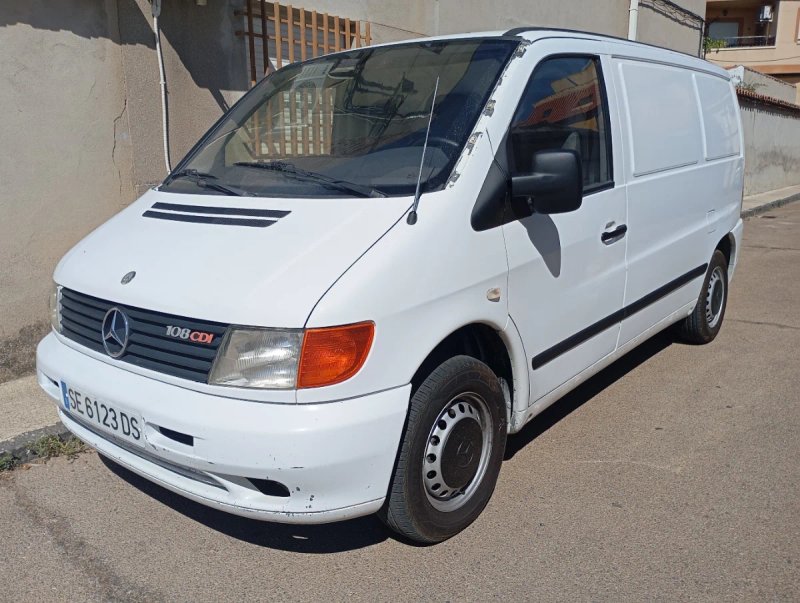 Mercedes-Benz Vito 2000 - foto 1