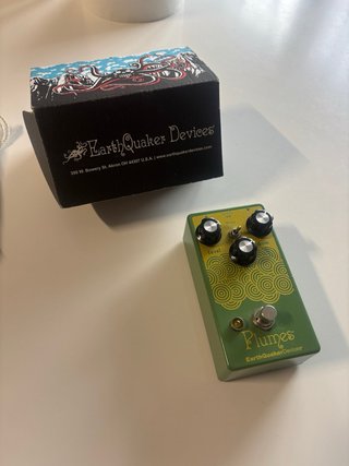 EarthQuaker Devices Plumes Pedal