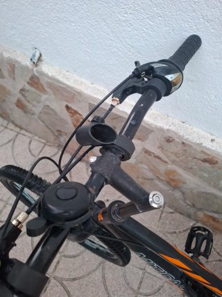 Bicicleta Stratos Mitical 24 Negra/Naranja