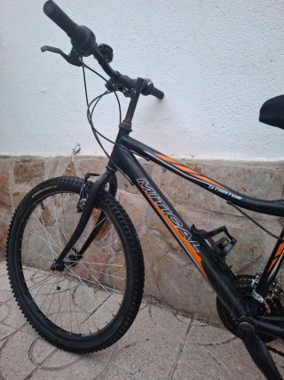 Bicicleta Stratos Mitical 24 Negra/Naranja