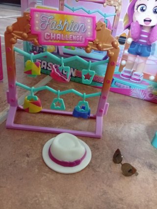 KookyLoos Fashion Challenge Sarah Muñeca