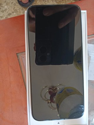 ZTE 22469N Negro 128 y 8 de ran nuevo sin estrenar