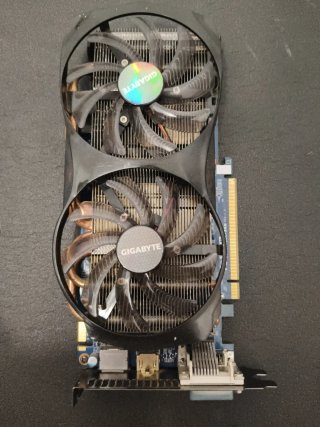 Tarjeta Gráfica Gigabyte GV N660OC 2GB