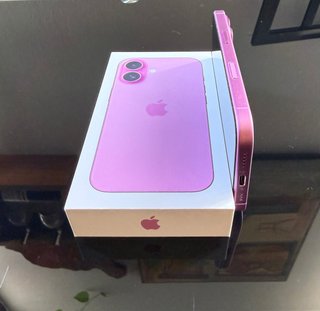 iPhone 16 128GB Rosa/Morado