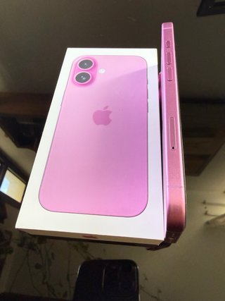 iPhone 16 128GB Rosa/Morado