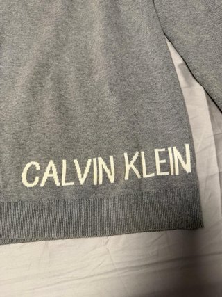 Jersey Calvin Klein Gris