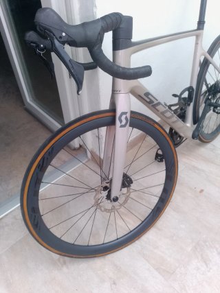 Bicicleta Scott 30 talla L 56