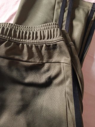 Pantalón Adidas Verde