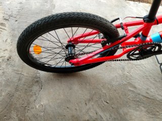 Bicicleta BMX Monty Rossa