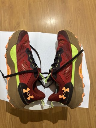 Zapatillas Under Armour HOVR Ridge Trek (dos usos)