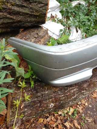 Paragolpes trasero Peugeot 306