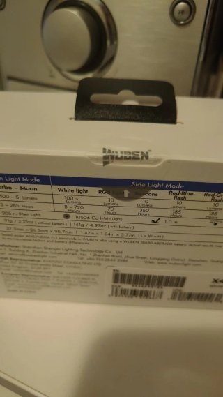 Linterna Wuben X4 Precintada