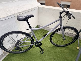 Dos. Bicicletas de carretera.