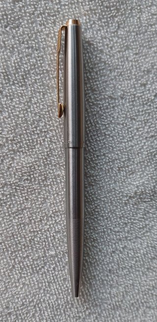 Penna Parker 45 flighter GT anni '60 con difetto