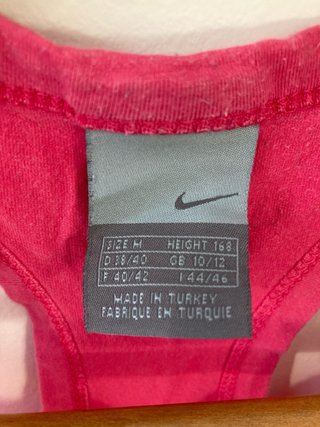 Camiseta Nike Air sin mangas rosa