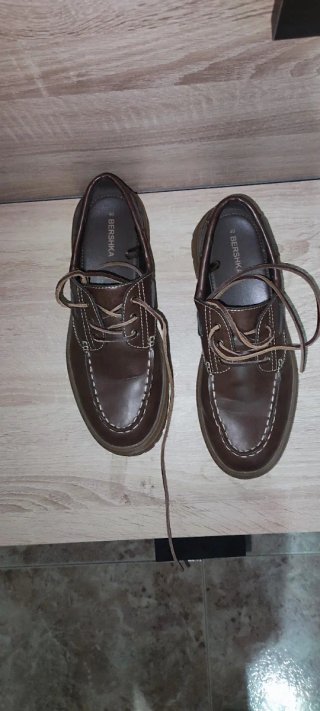Mocasines náuticos Bershka mujer talla 40