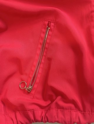 Cazadora cortavientos Bershka M