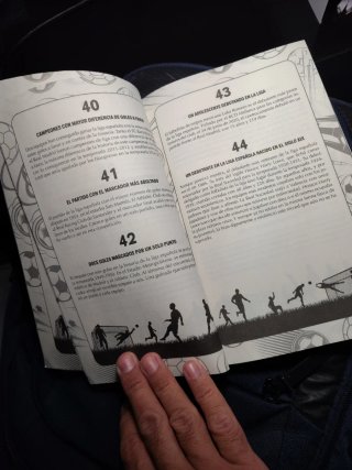 365 Curiosidades Alucinantes Sobre El Fútbol / ...