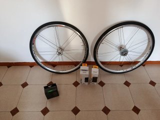 Ruedas Campagnolo Vento 10v