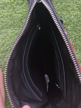 Bolso Desigual Negro y Rojo