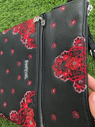Bolso Desigual Negro y Rojo