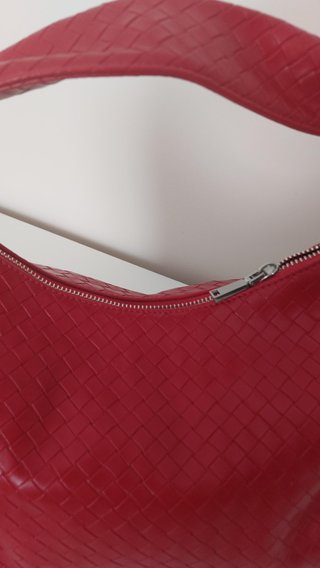 Bolso Parfois rojo efecto trenzado
