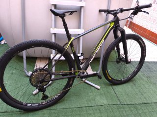 MERIDA BIG NINE TEAM Carbono Talla M , XTR