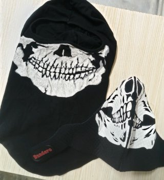 Conjunto complementos moto calavera