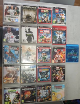 Consola PlayStation 3 Negra + Accesorios