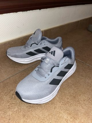 Tenis Adidas