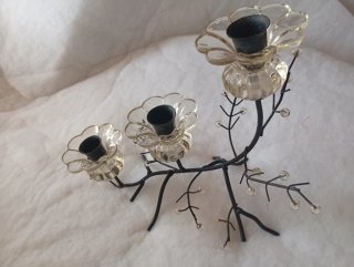 Portavelas de diseño floral