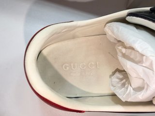 Zapatos Gucci Negros