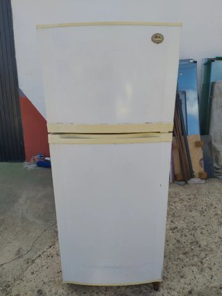 Nevera blanca