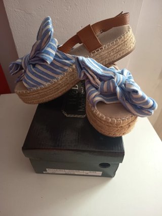 Sandalias esparto rayas azules talla 38