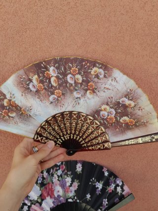 2 ventagli vintage floreali