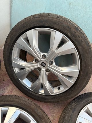 Llantas Seat 18” Originales