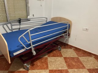 Cama articulada eléctrica pediátrica