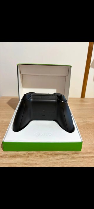 Mando Xbox Series X Carbon Black