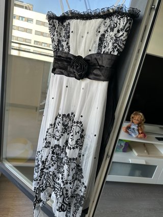 Vestido fiesta negro y blanco
