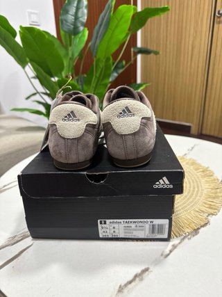 Zapatillas modelo Taekwondo W