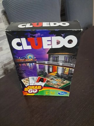 Cluedo Grab & Go Juego de Mesa