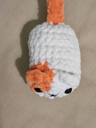 Peluche de ganchillo hecho a mano