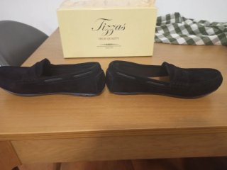 Mocasines Tizzas Azul Marino Talla 39 chico/nombre