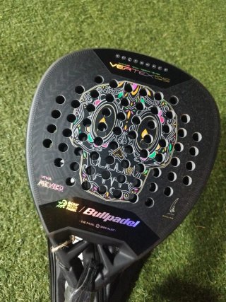 Bullpadel Vertex 05 México Edición Limitada