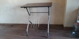 Mesa auxiliar madera y metal